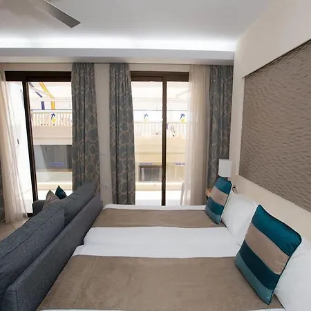 Pearly Grey Ocean Club 4* Callao Salvaje