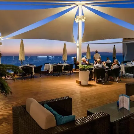 Pearly Grey Ocean Club 4* Callao Salvaje